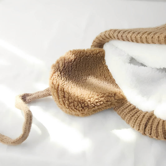 Bonnet enfant pompon – bien chaud avec cache-oreilles