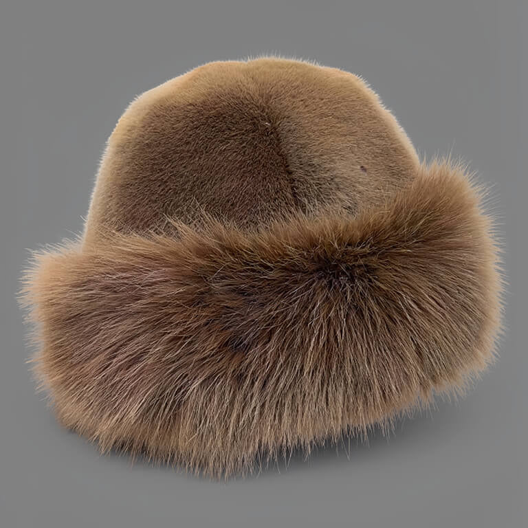 Bonnet russe en fausse fourrure pour femme