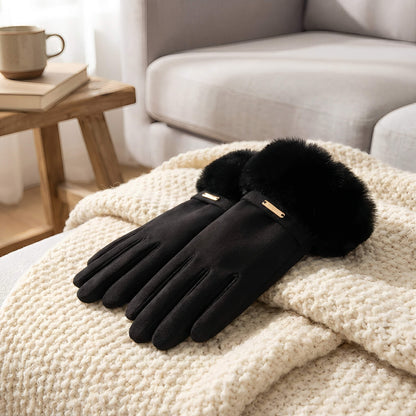 Gants femme hiver en suédine et fausse fourrure – doublés velours et tactiles