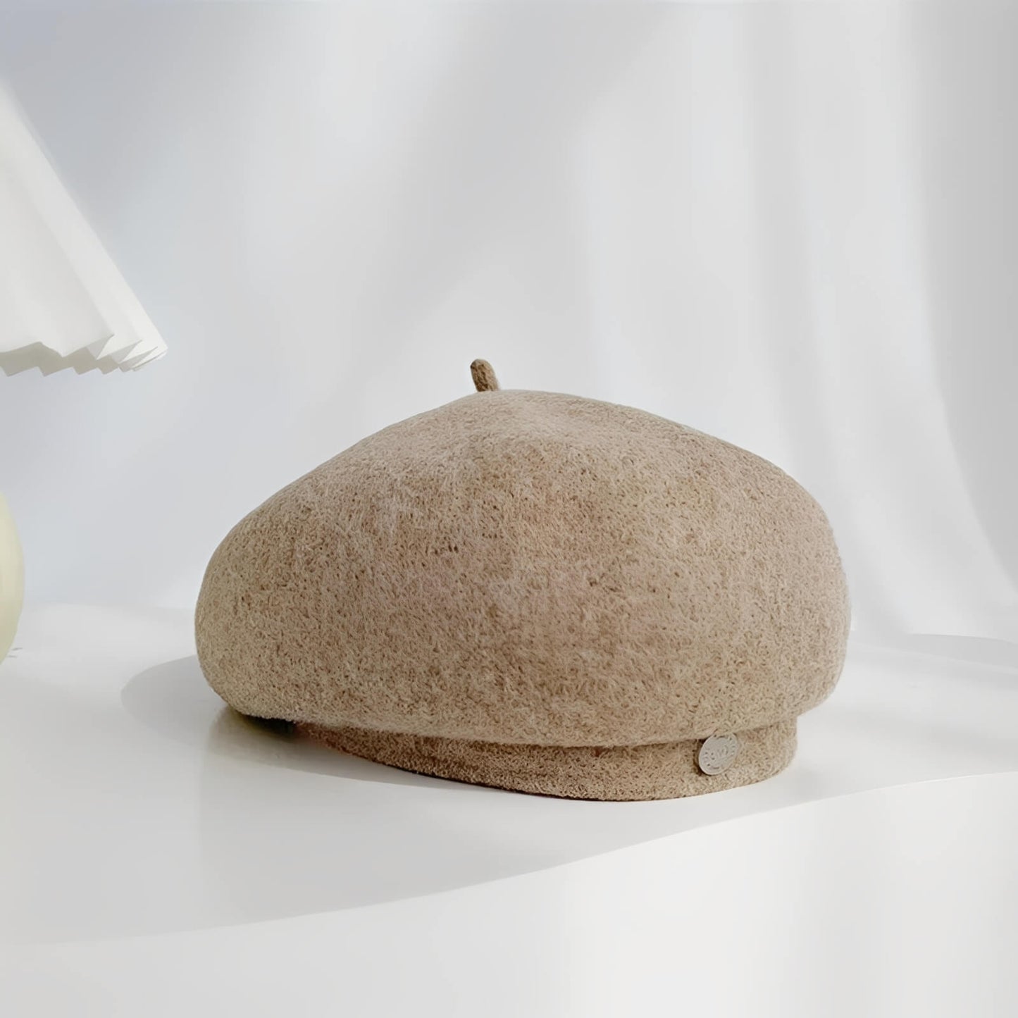 Béret en laine feutrée pour femme au style art français rétro