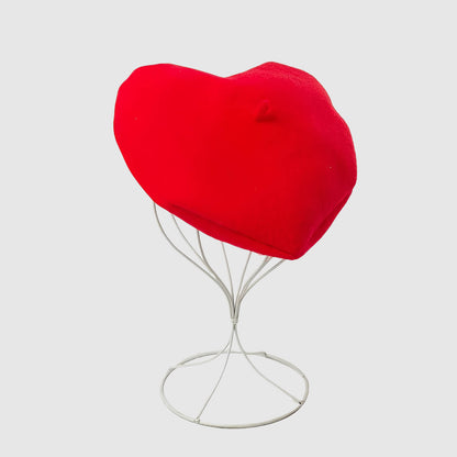 Béret en laine forme de cœur pour femme