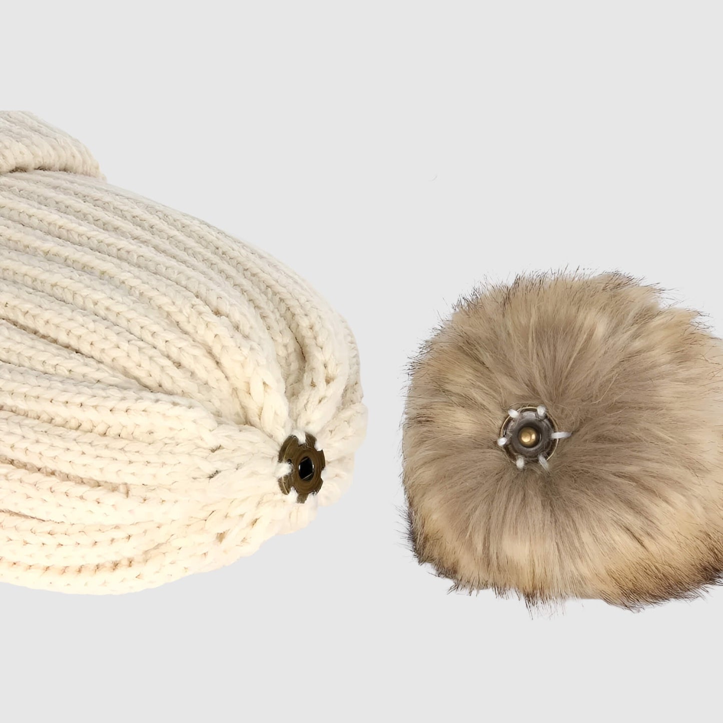Bonnet en laine femme hiver doublé polaire avec pompon détachable
