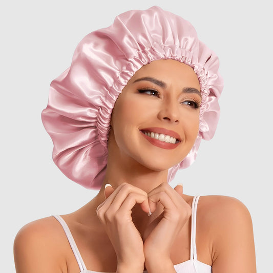 Bonnet en satin – soin capillaire doux et élégant pour cheveux bouclés