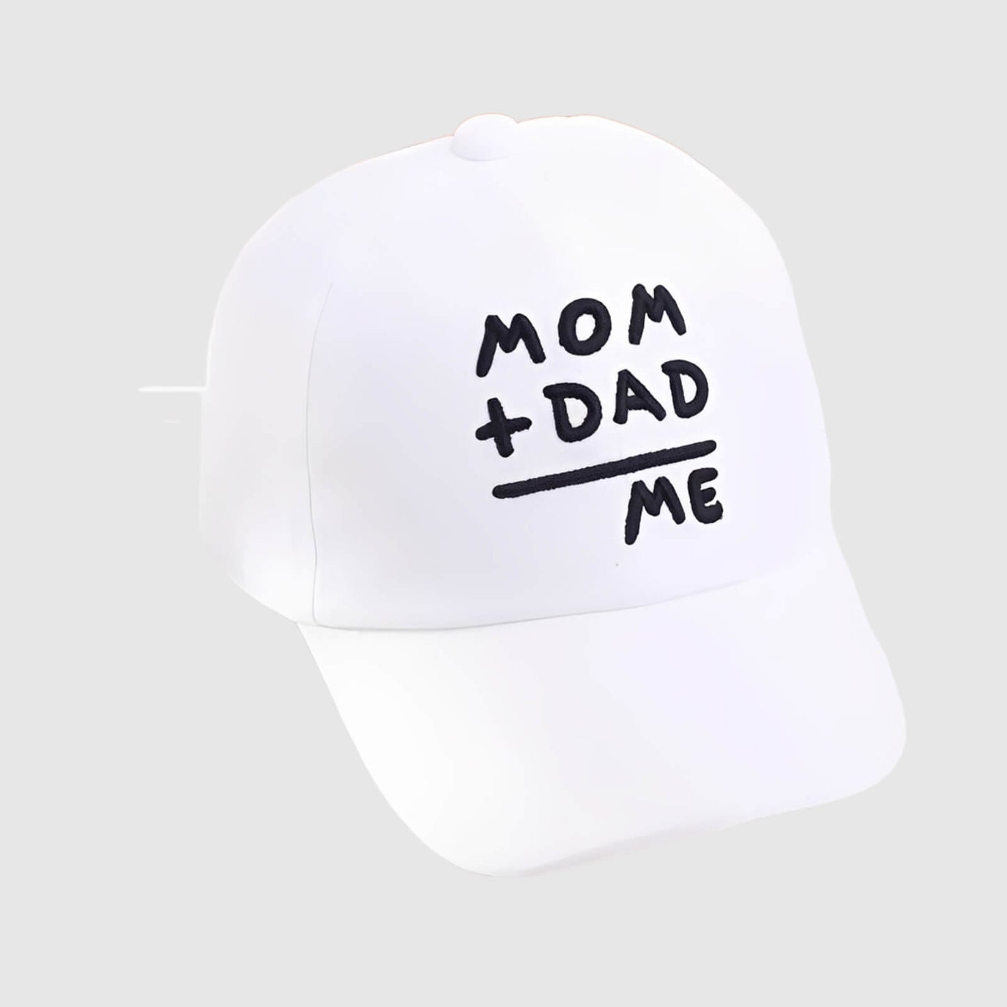 Casquette enfant à lettre brodée – style quotidien et confortable