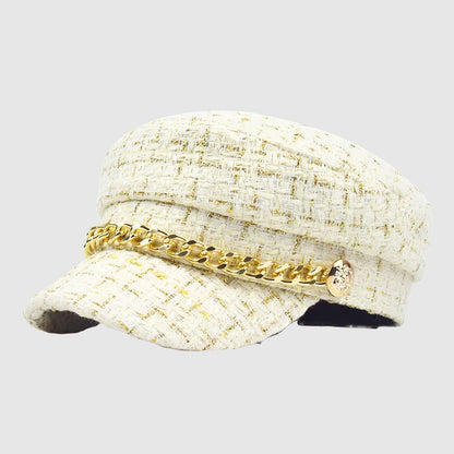 Casquette gavroche à chaîne – tweed à carreaux pour un look chic