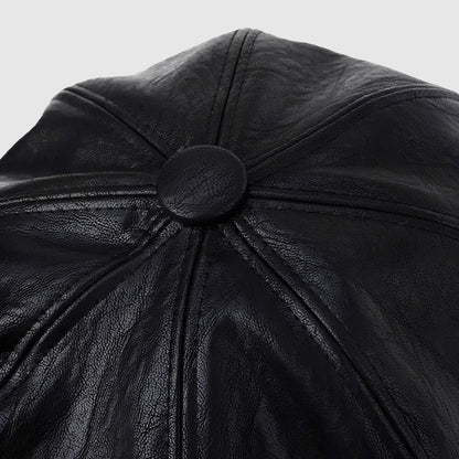 Casquette gavroche en simili cuir – rétro chic pour l’hiver