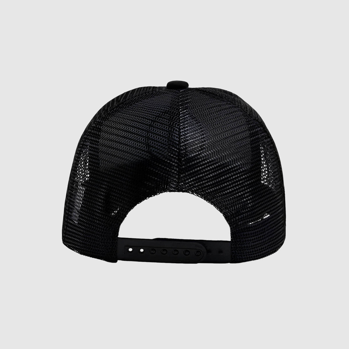 Casquette trucker à lettres – respirante pour l’été