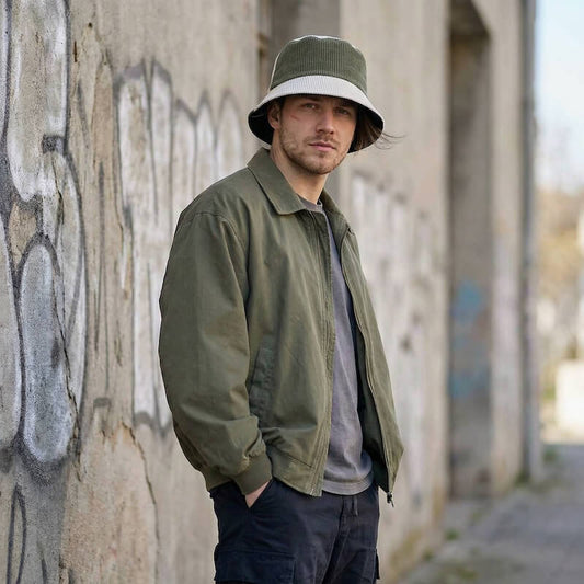 Chapeau bob en velours côtelé à couleurs contrastées