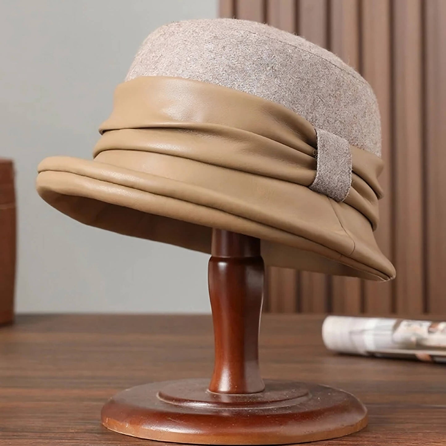 Chapeau cloche en feutre de laine pour femme