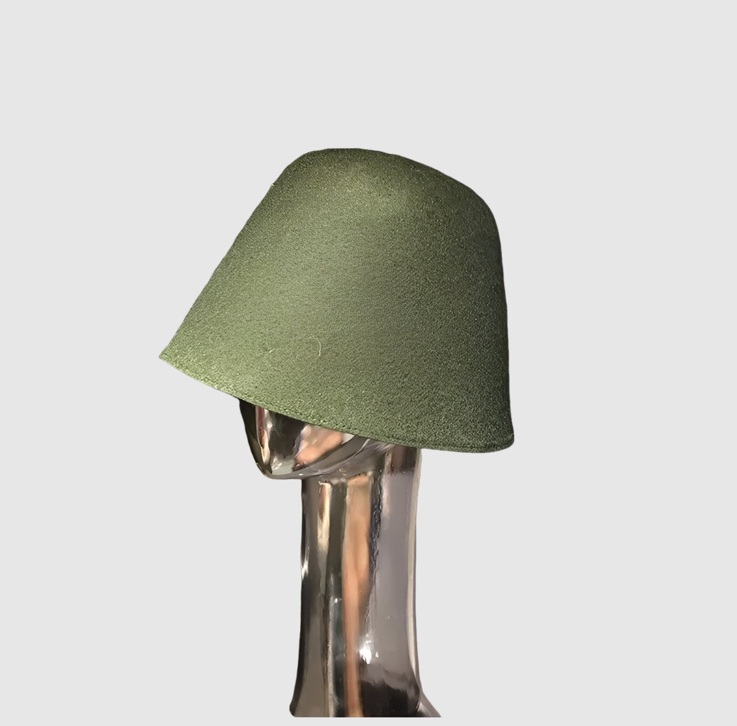 Chapeau cloche en laine à bord court pour femme