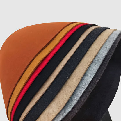 Chapeau cloche en laine à bord court pour femme