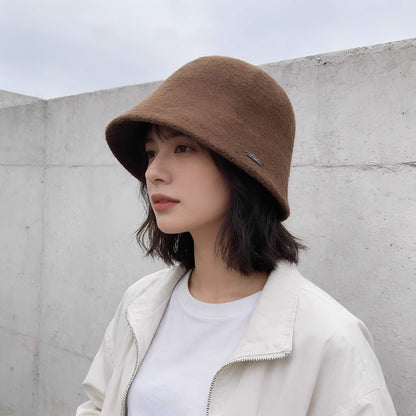 Chapeau cloche en laine tricotée pour femme