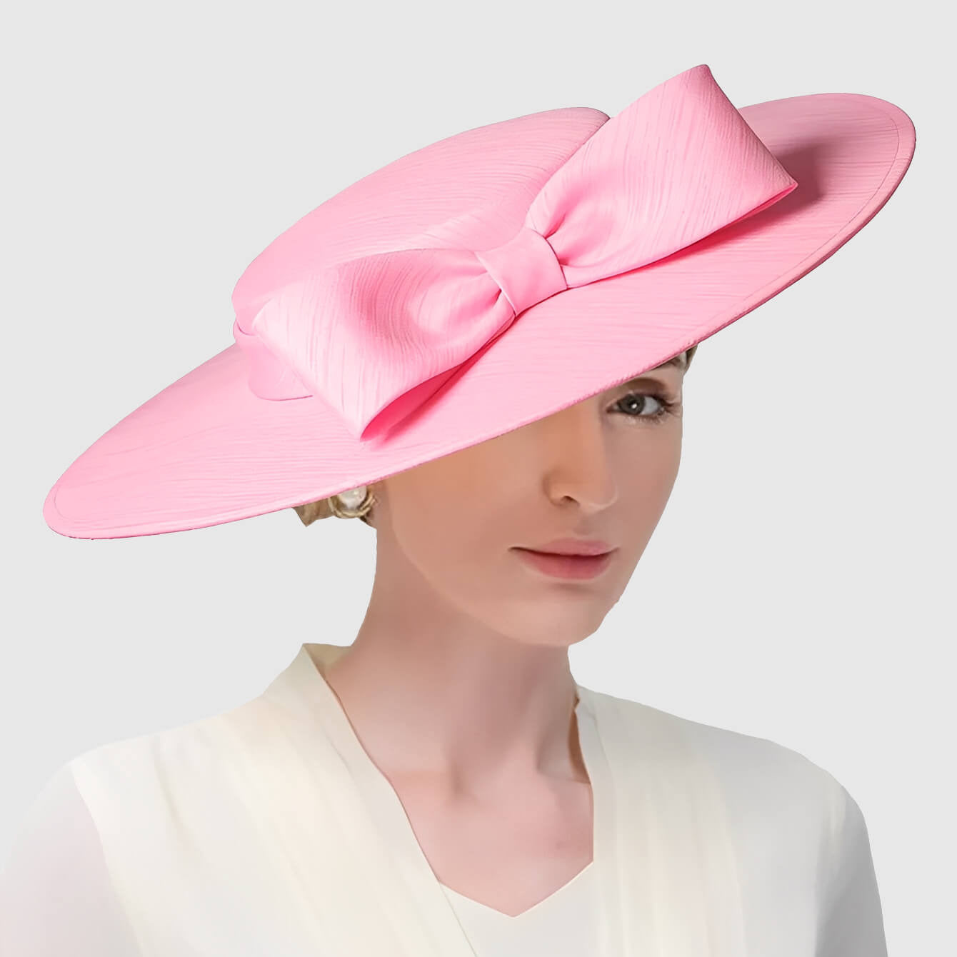 Chapeau de mariage à large bord et grand nœud pour femme