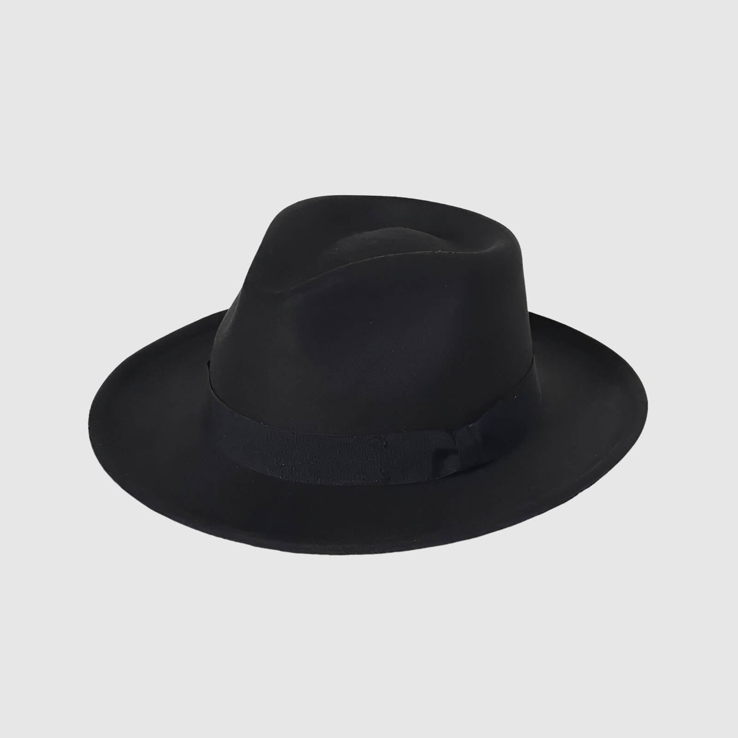 Chapeau fedora avec nœud décoratif