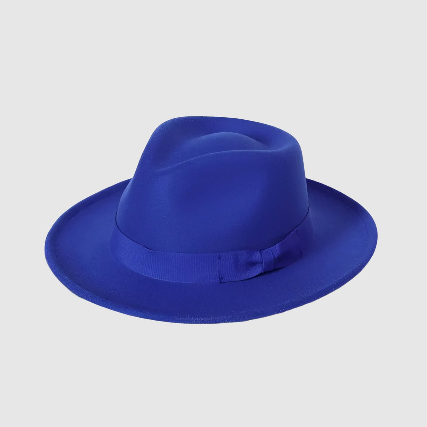 Chapeau fedora avec nœud décoratif