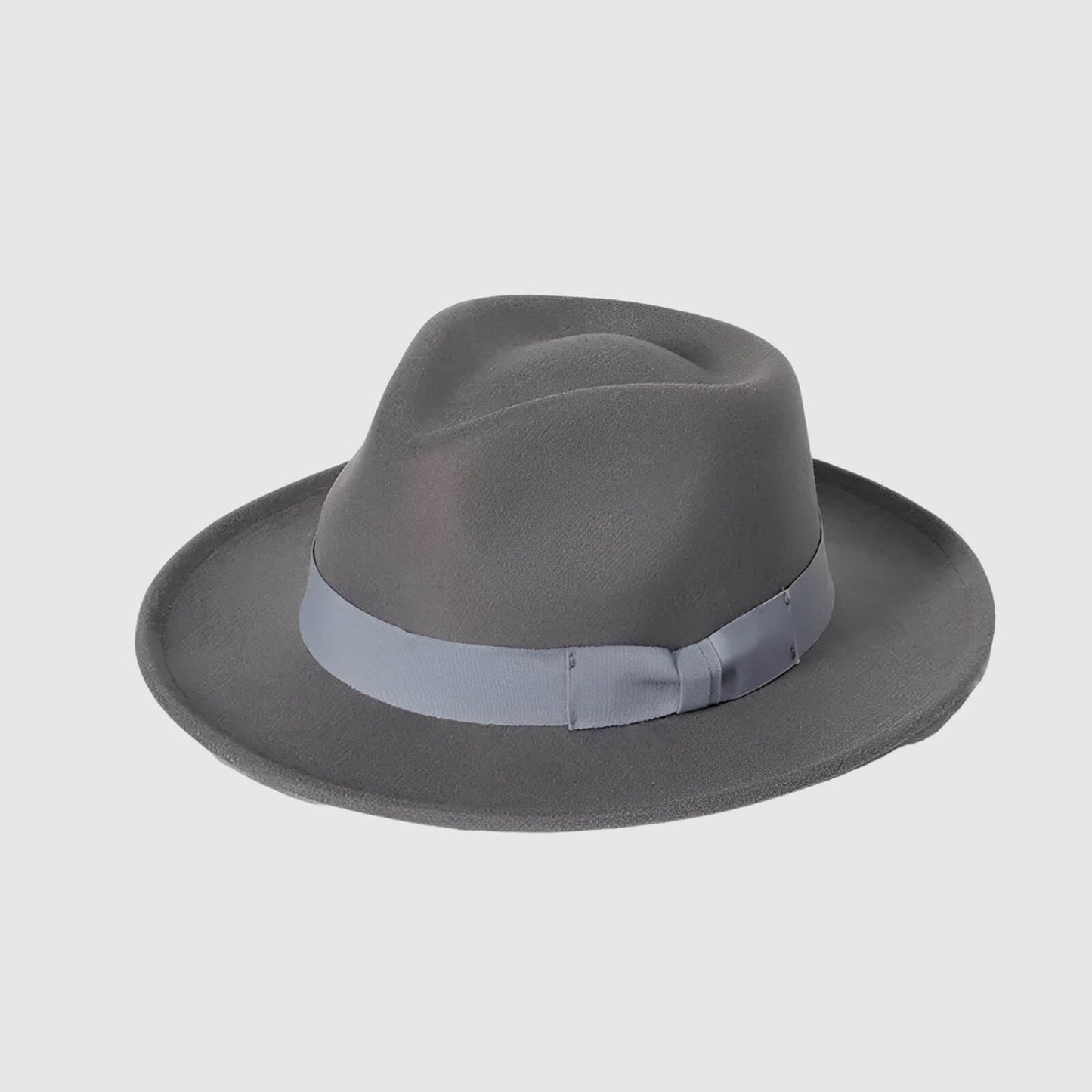 Chapeau fedora avec nœud décoratif