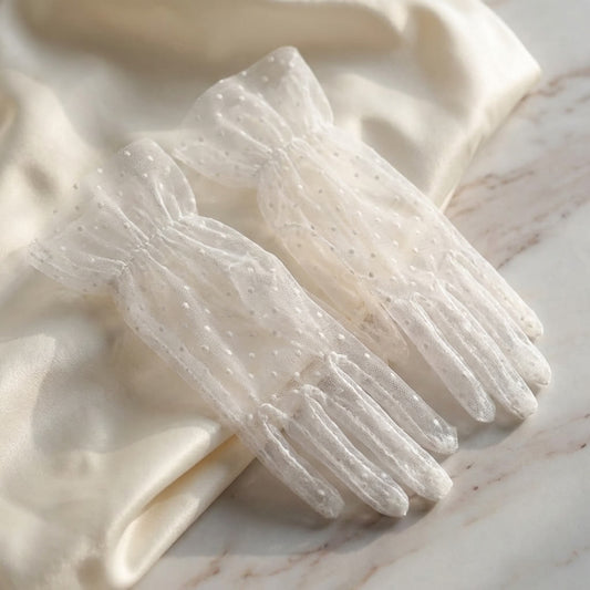 Gants en tulle léger à pois pour cérémonies