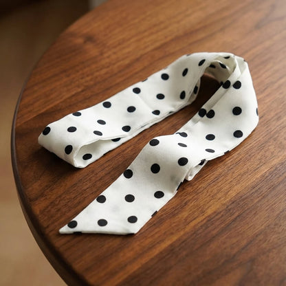 Ruban de à pois rétro